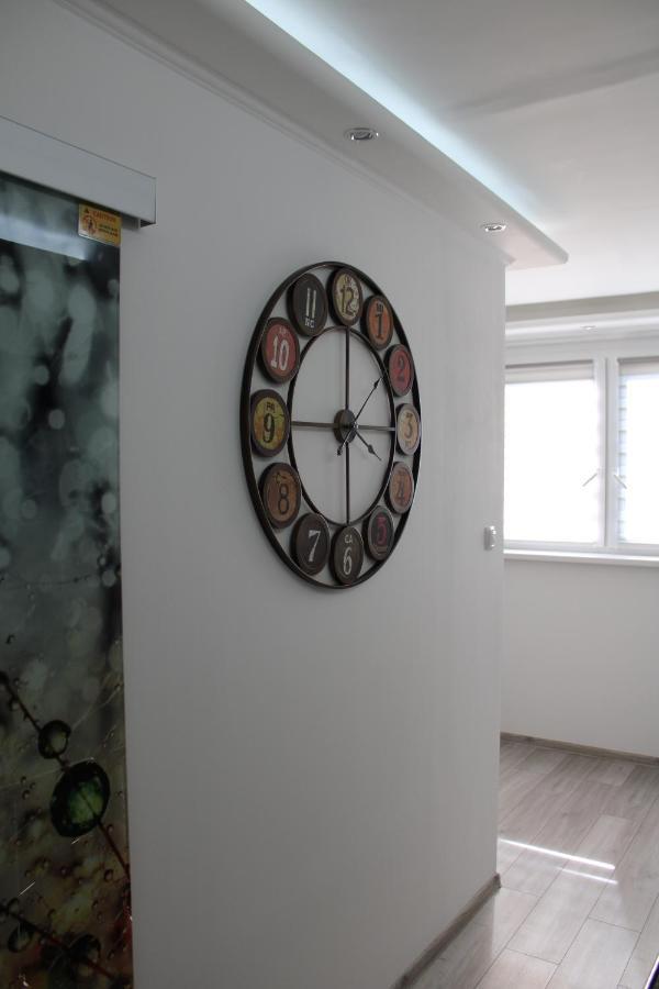 Izzy Apartament Apartment มิชโคลซ์ ภายนอก รูปภาพ