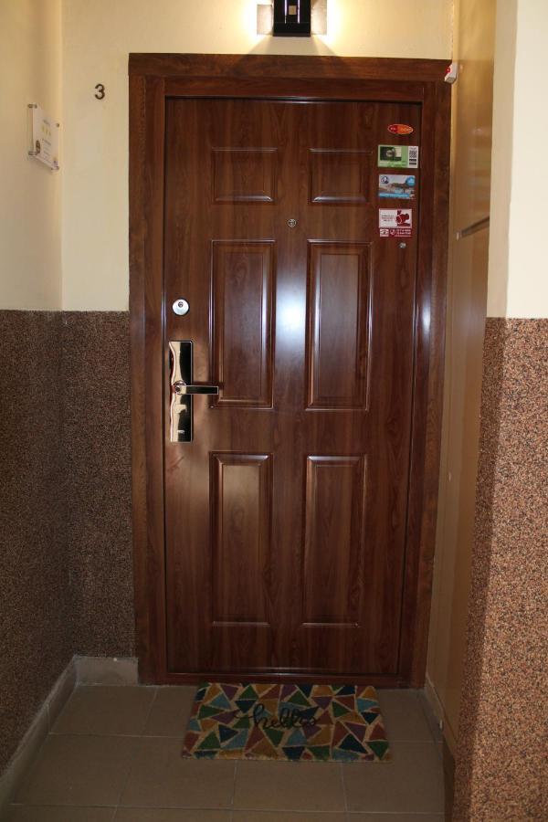 Izzy Apartament Apartment มิชโคลซ์ ภายนอก รูปภาพ